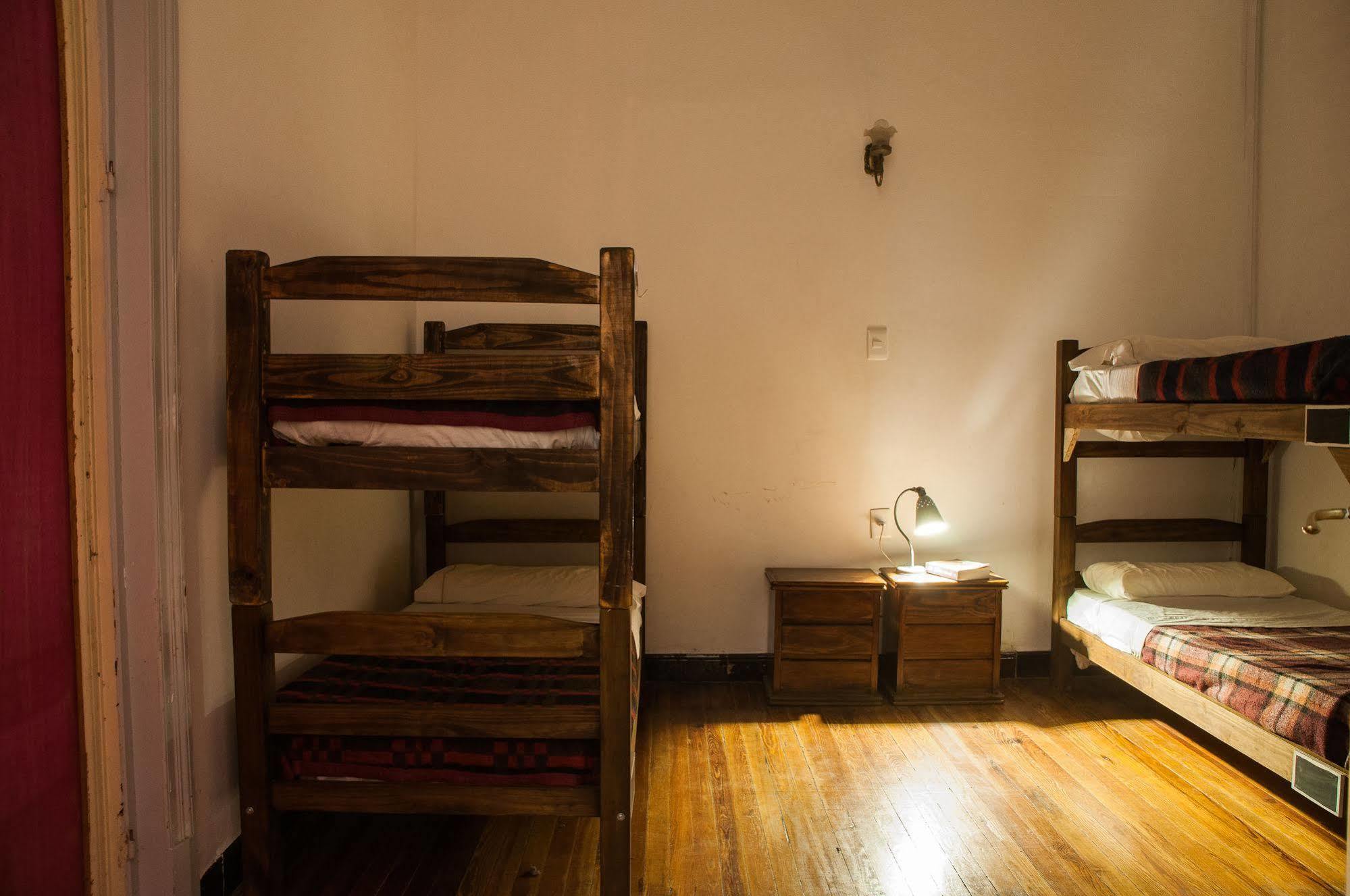 Blanes Hostel Монтевидео Экстерьер фото